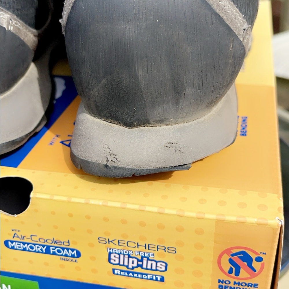 12M - Skechers - Picture 7 of 8